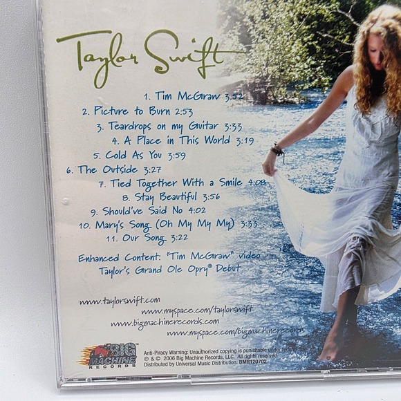 Taylor Swift Self Titled Debut Album CD 2006 Enhanced Content Big Machine Record - Picture 3 of 9